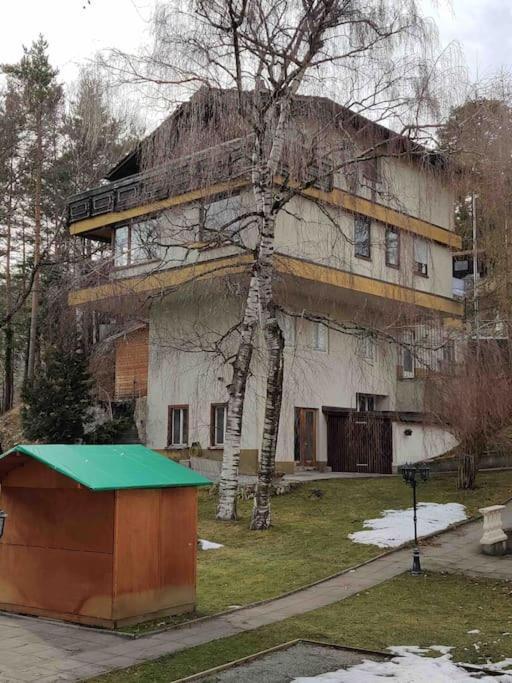 Grosse 4 Zimmer Wohnung Mit Traumhafter Aussicht Bad Ragaz Exterior foto